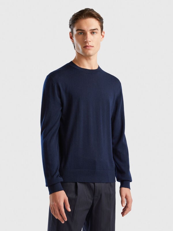 Dark blue sweater in pure Merino wool Men