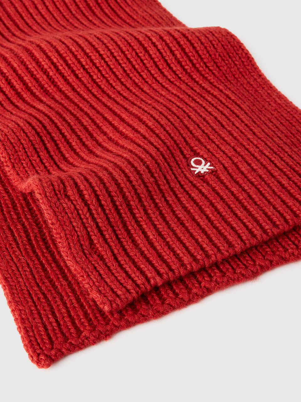 SCARF Men image number null