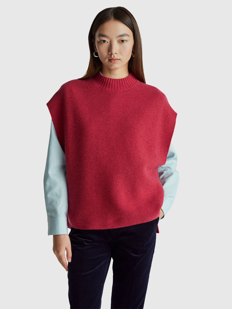 SLEEVELESS SWEATER Women image number null