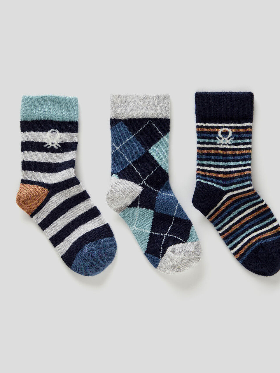 Three pairs of socks with jacquard pattern