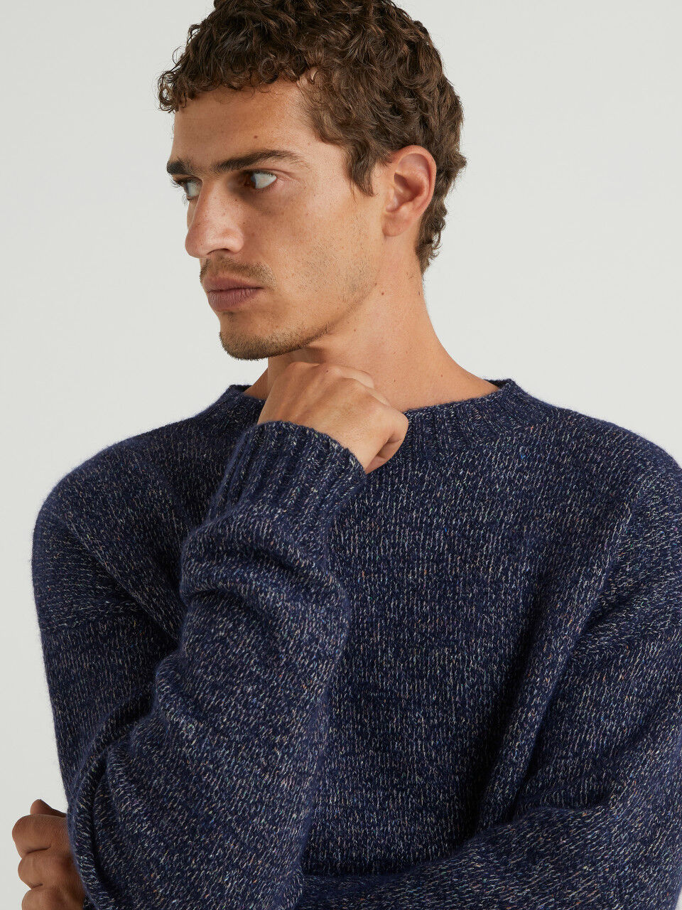 Crew neck sweater in wool blend