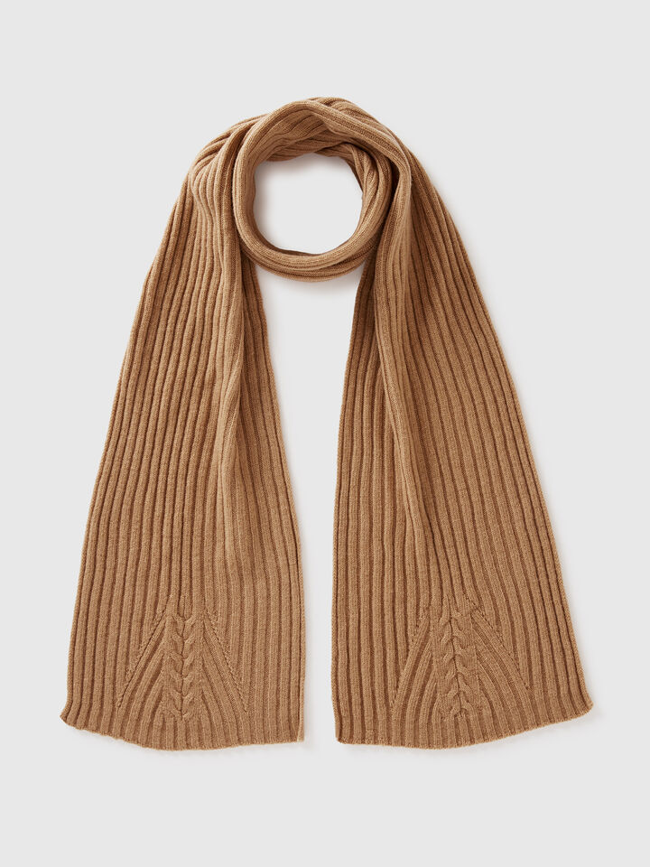 KNITTED SCARF Women