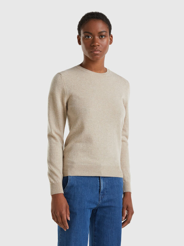 Beige crew neck sweater in pure Merino wool