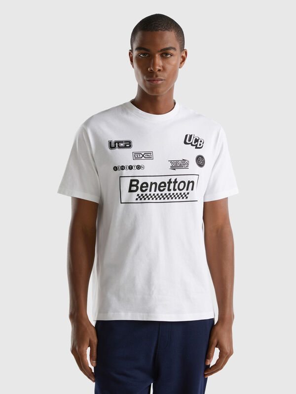 White t-shirt with logo prints Men