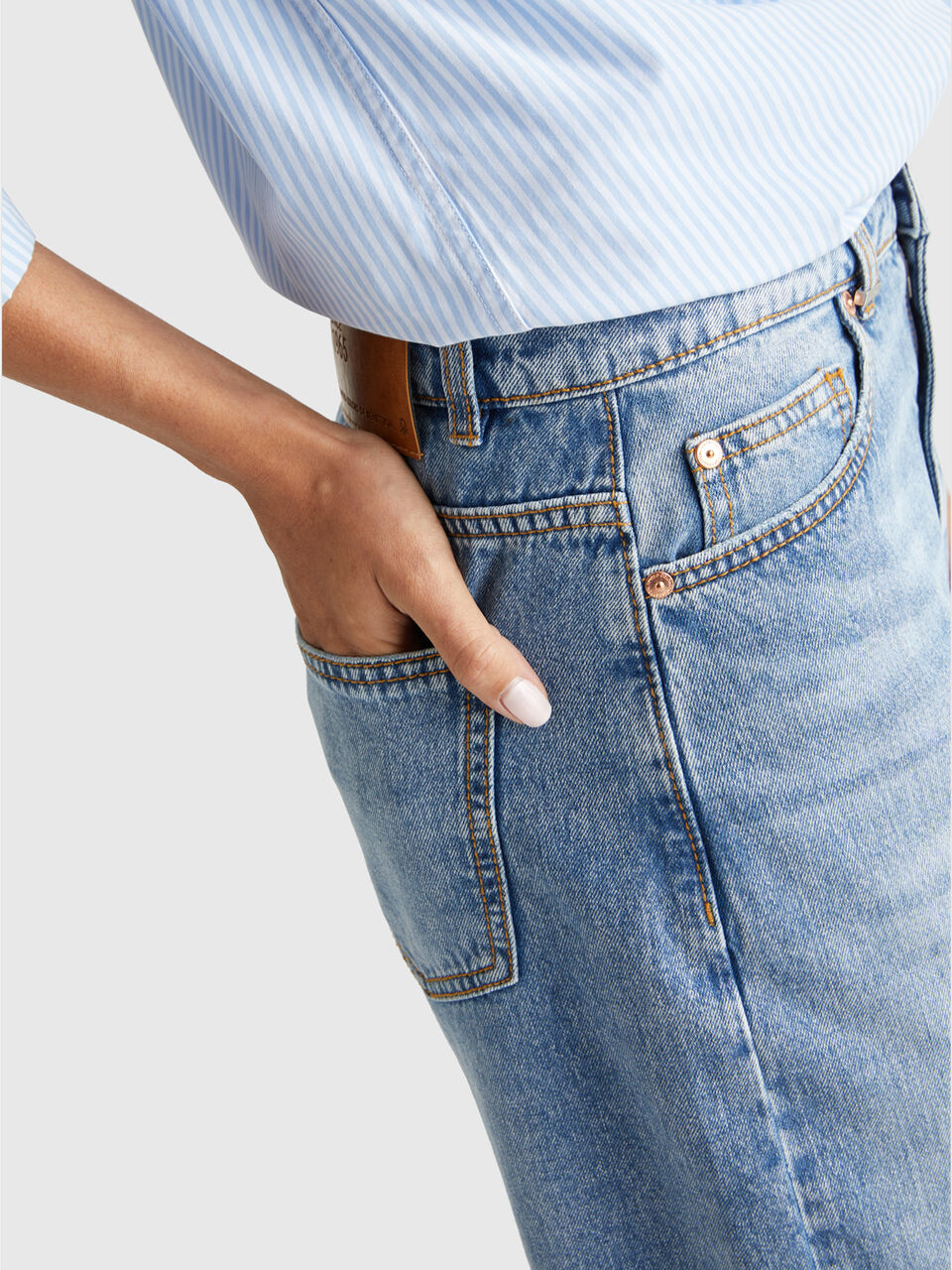 TROUSERS Women image number null