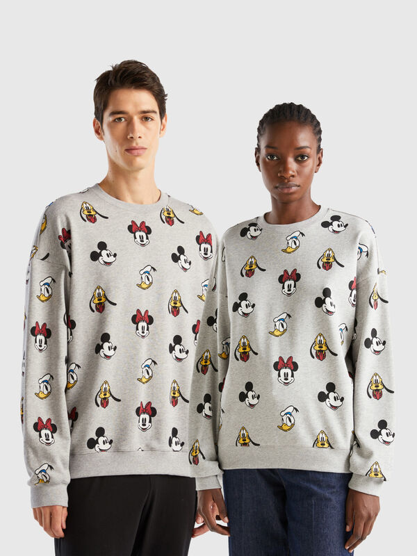 Gray Mickey & Friends sweatshirt