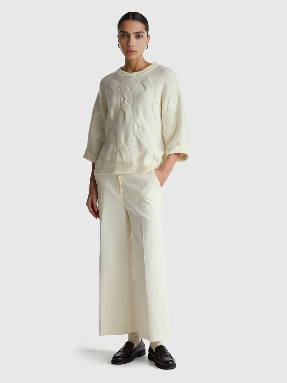 SWEATER &Gamma;&upsilon;&nu;&alpha;&iota;&kappa;&epsilon;ί&alpha; image number null