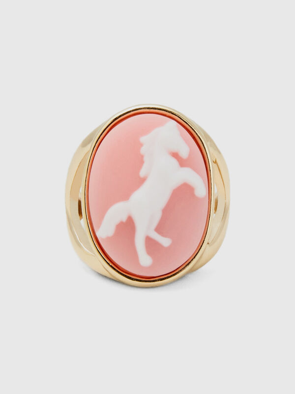 Δαχτυλίδι ροζ με καμέο με άλογο Γυναικεία