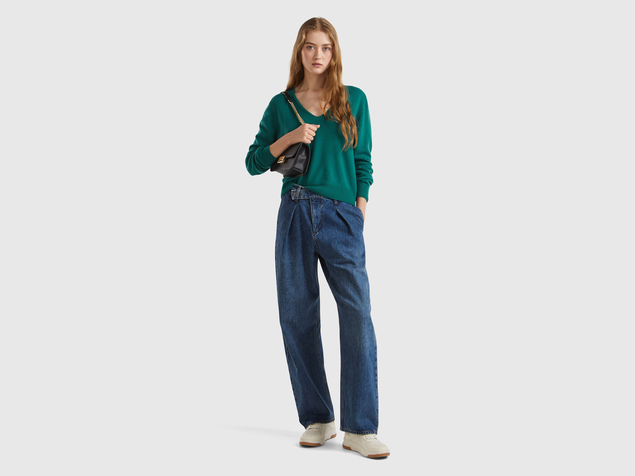 Forest green v neck sweater best sale