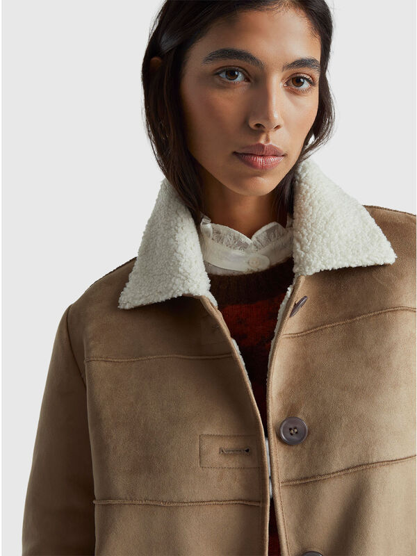 &Sigma;&alpha;&kappa;ά&kappa;&iota; &epsilon;&phi;έ &sigma;&omicron;&upsilon;έ&tau; &Gamma;&upsilon;&nu;&alpha;&iota;&kappa;&epsilon;ί&alpha;