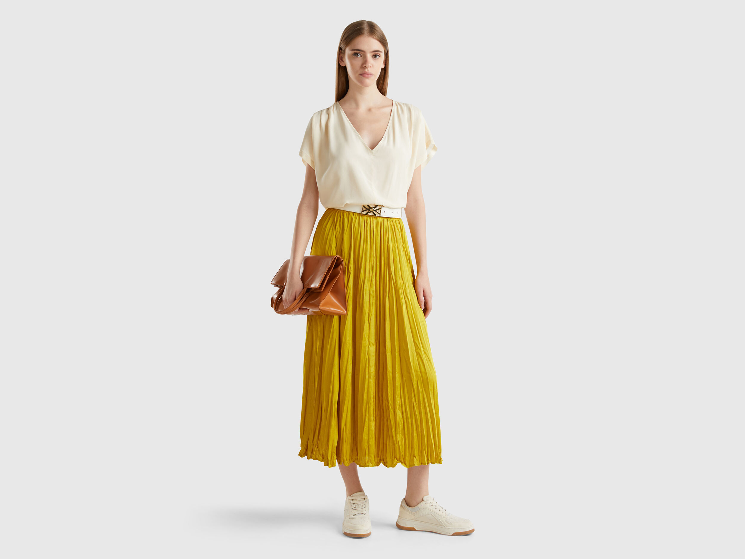 Yellow pleated satin skirt sales