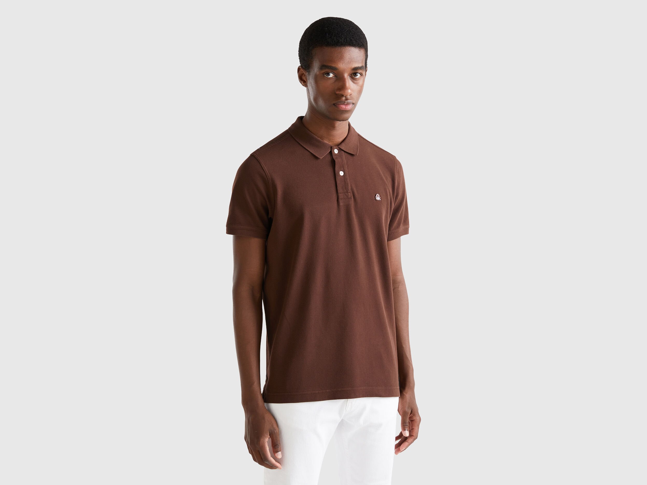 Dark brown polo shop