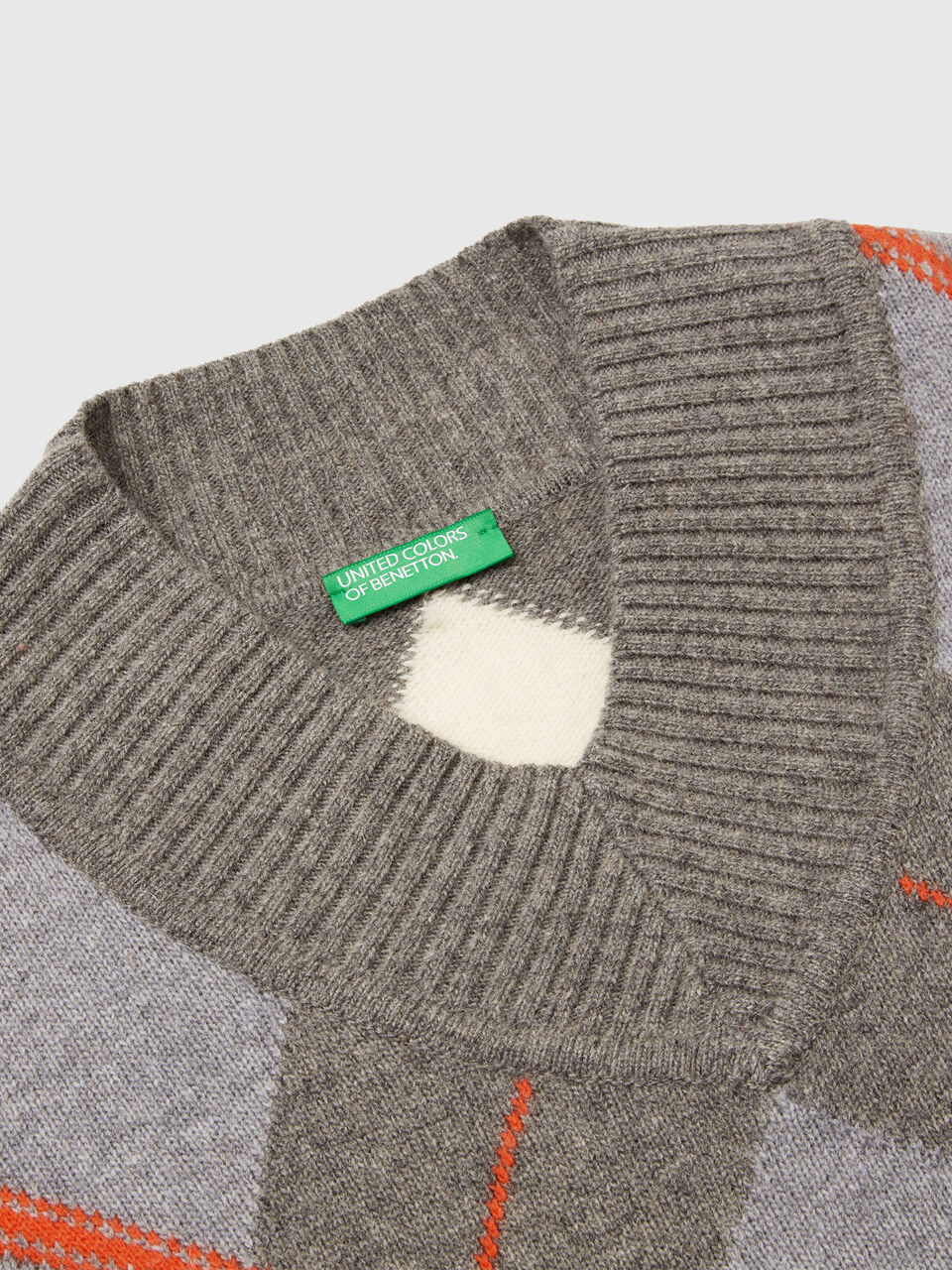 V NECK SWEATER L/S Women image number null