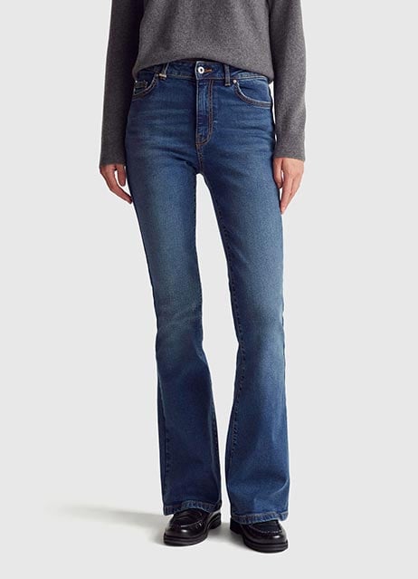 Women's Flared Jeans